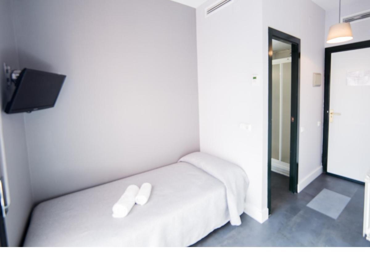 Residencia Universitaria Tagaste Barcelona Ruang foto
