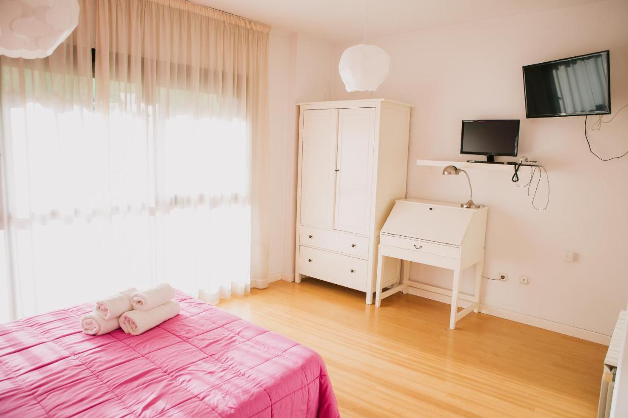 Residencia Universitaria Tagaste Barcelona Bagian luar foto