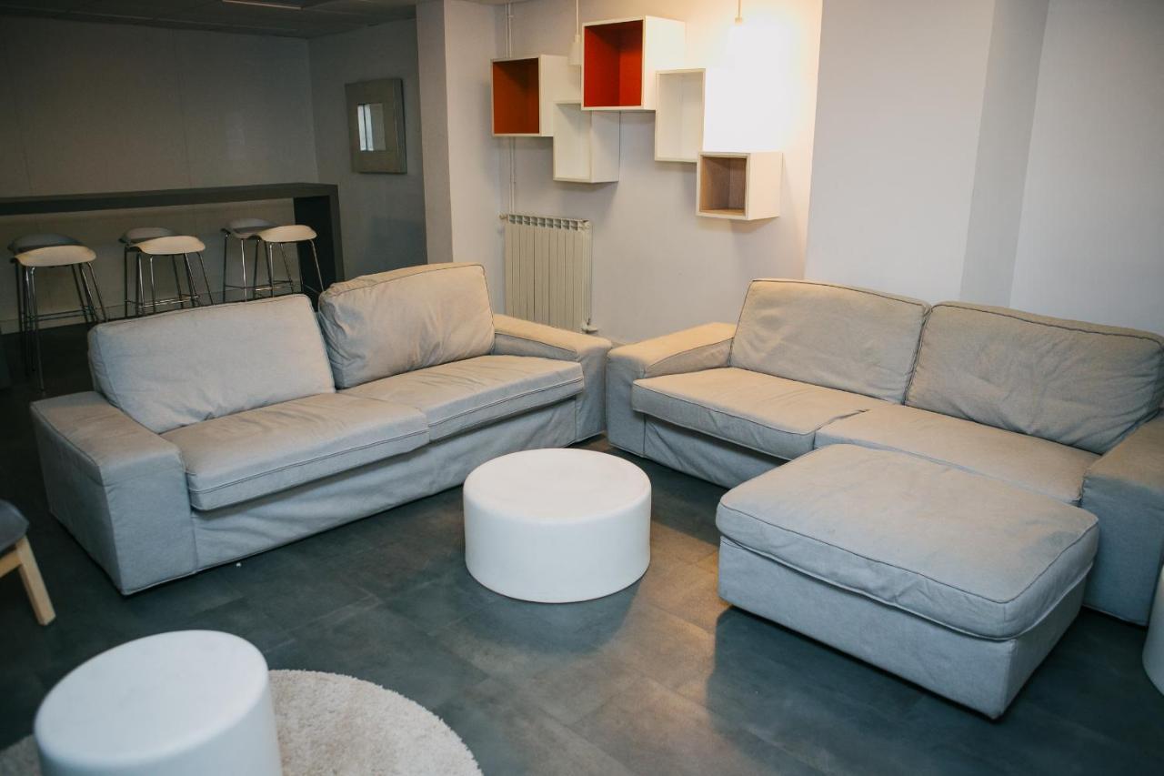 Residencia Universitaria Tagaste Barcelona Bagian luar foto